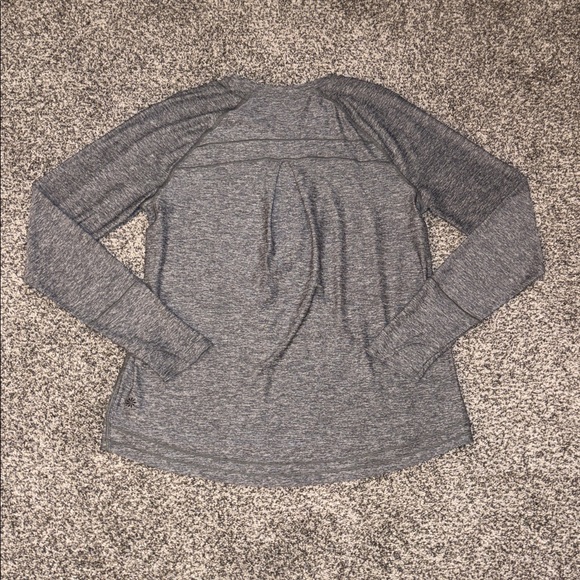 Athleta Grey Long Sleeve Top - Picture 6 of 6